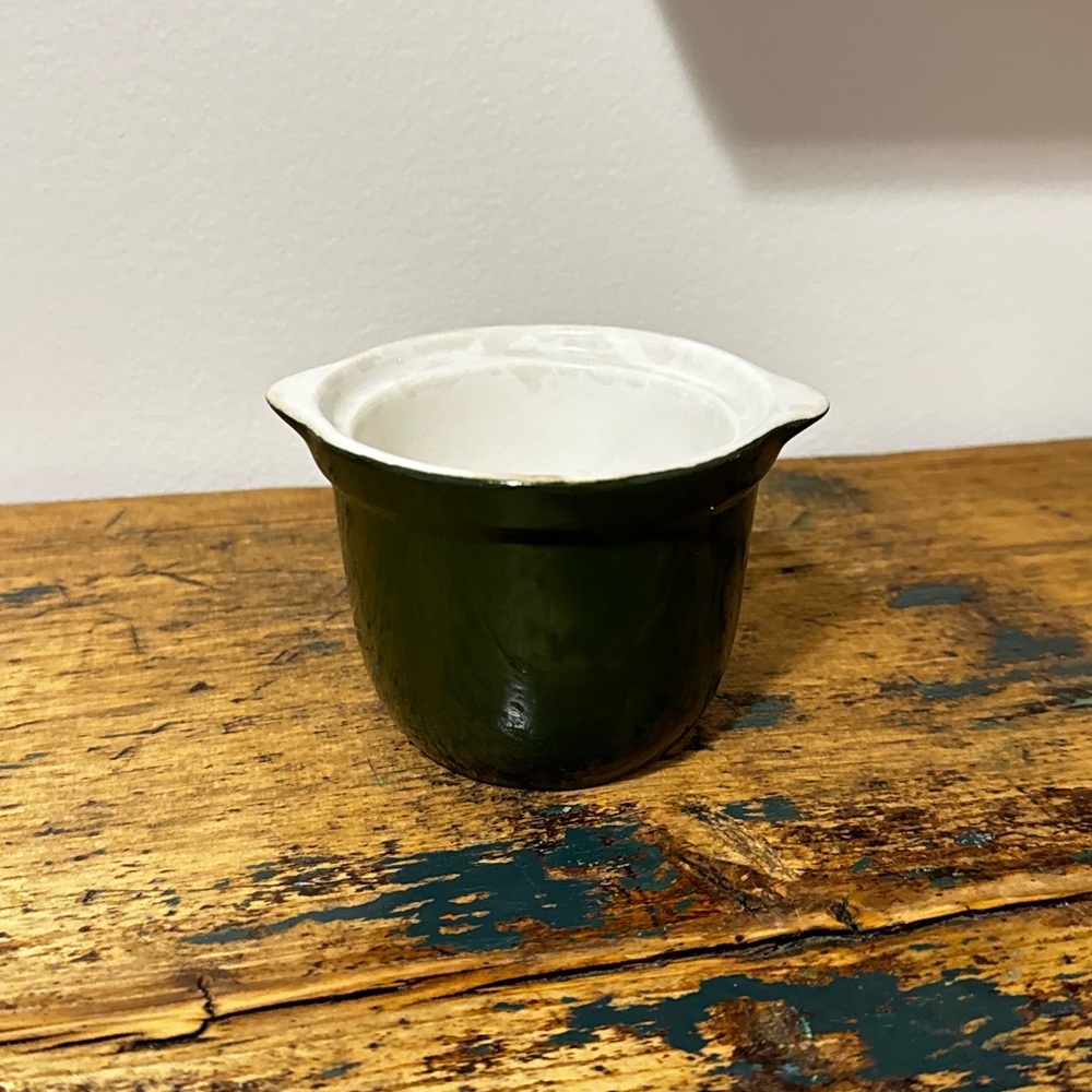 Medalta Green and Cream Ceramic Pot